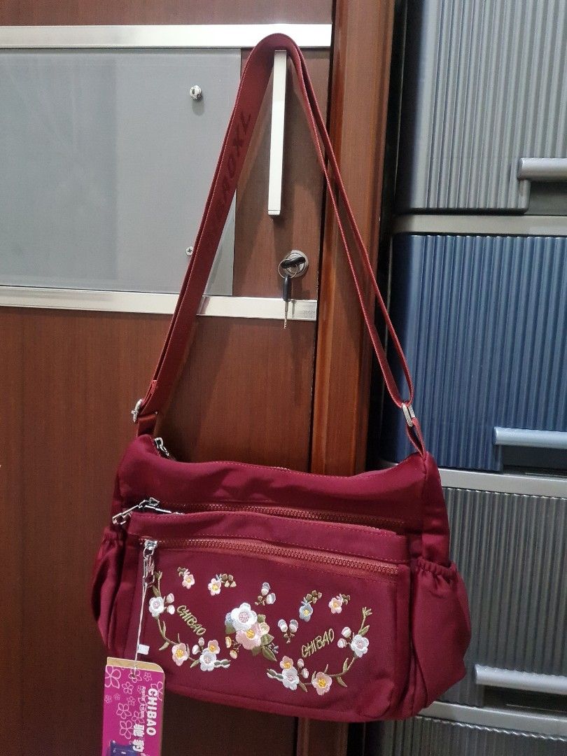 Sling hotsell bag chibao