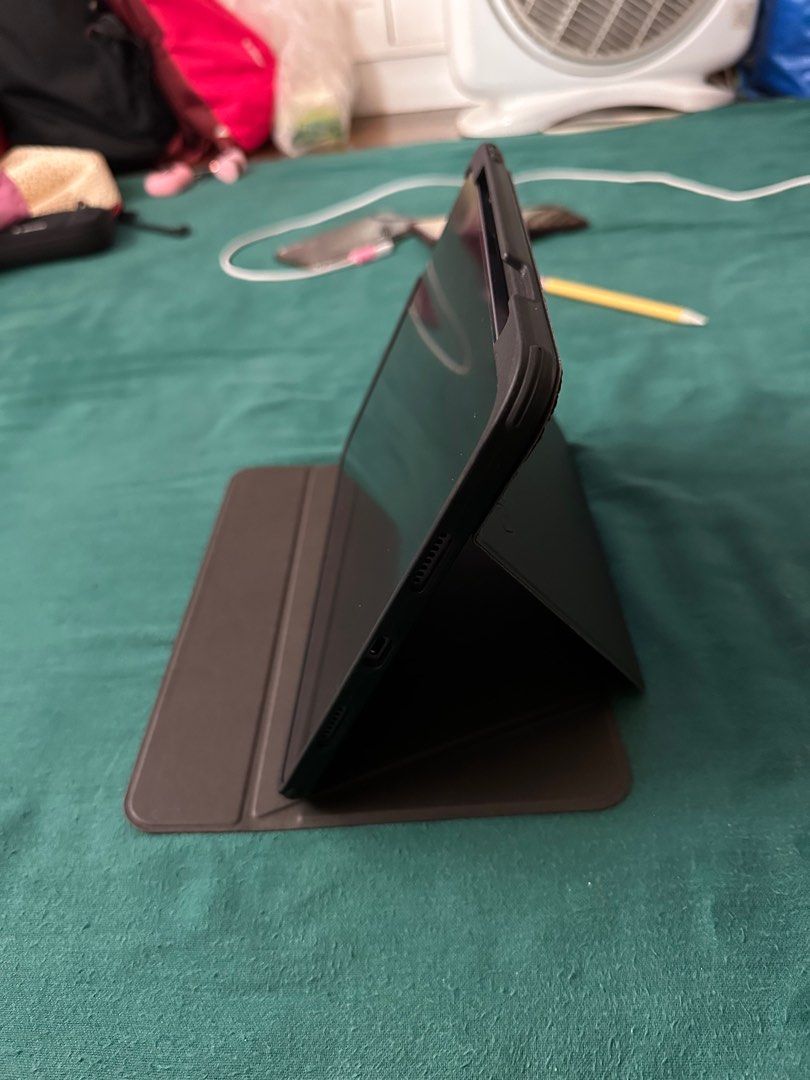 Tomtoc Trifold Vertical Case for iPad Pro 11 inch, Mobile Phones