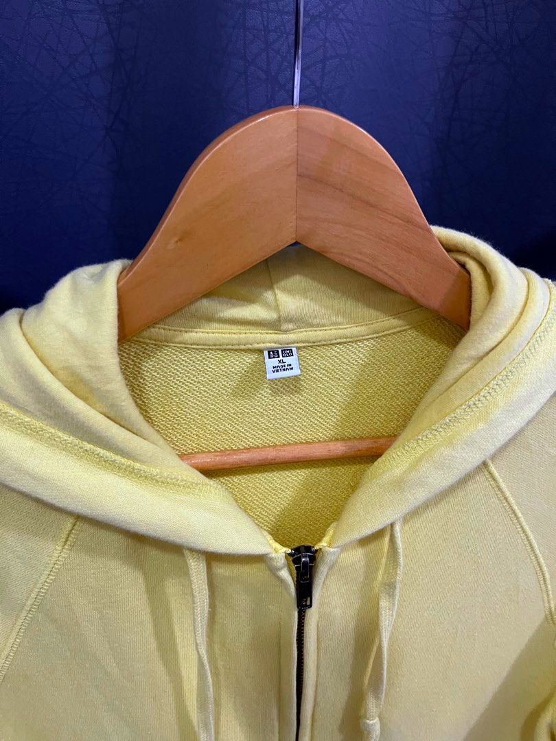 Uniqlo online yellow hoodie