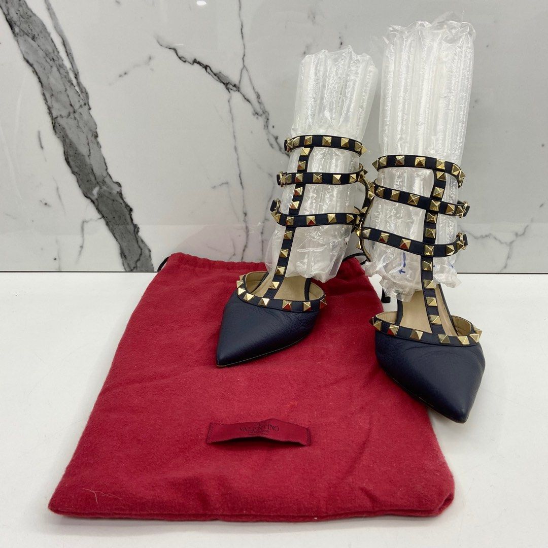 VALENTINO GARAVANI NAVY BLUE LEATHER ROCK STUD HEELS 237013239 - Main Image