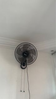 (Category: ) located in . Submitted by achiv (Listing ID 1228915196, Image 1). Description: .
