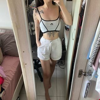 White High Waisted Stretchy Shorts