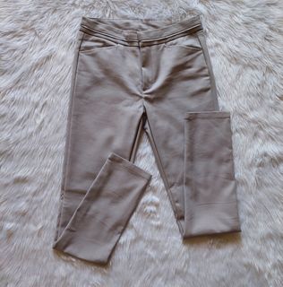 (Category: ) located in . Submitted by Anything.Pre-loved (Listing ID 1228988036, Image 1). Description: .