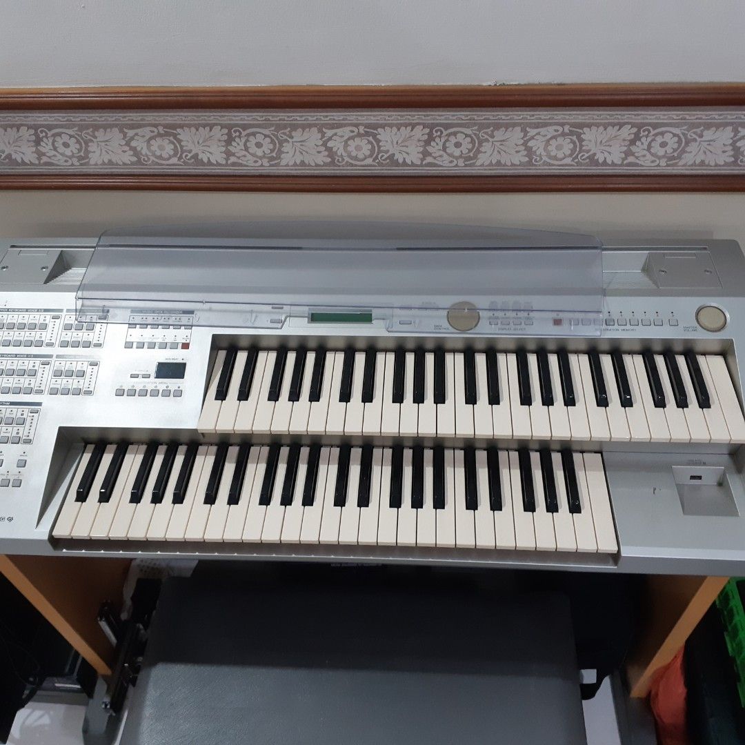 Yamaha Electone Stagea ELB-01, Hobbies & Toys, Music & Media, Musical ...