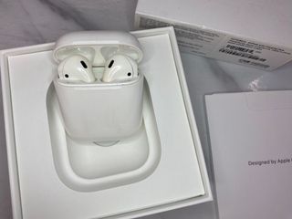 100% Authentic Apple Airpods 2nd Gen - Right ear is a little faulty
