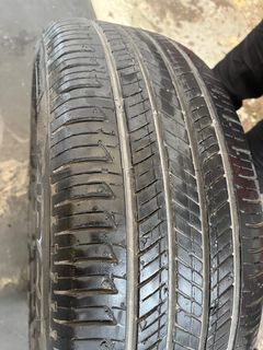 225/60/17 Hankook (1 tire left)