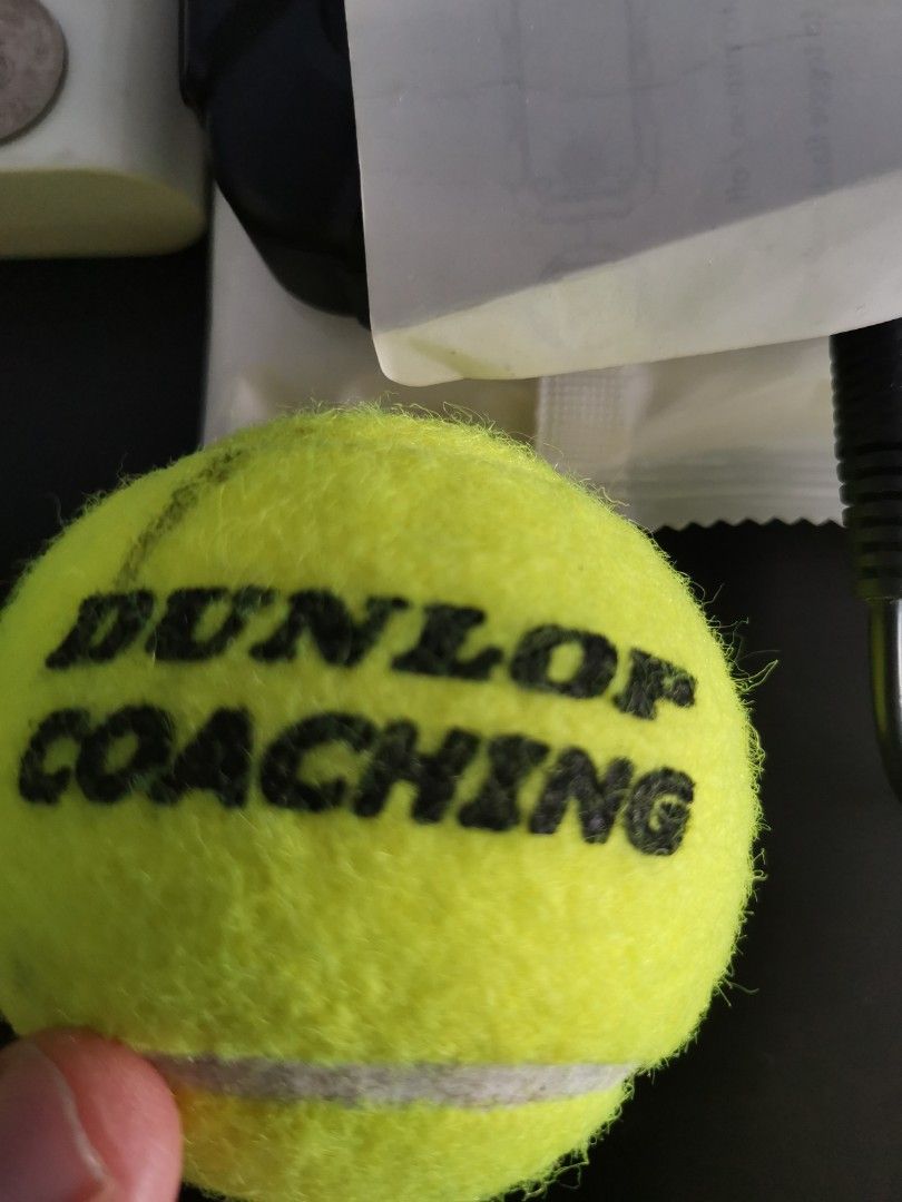 2 tennis balls for sale (10 cts each), Sports Equipment, Sports & Games