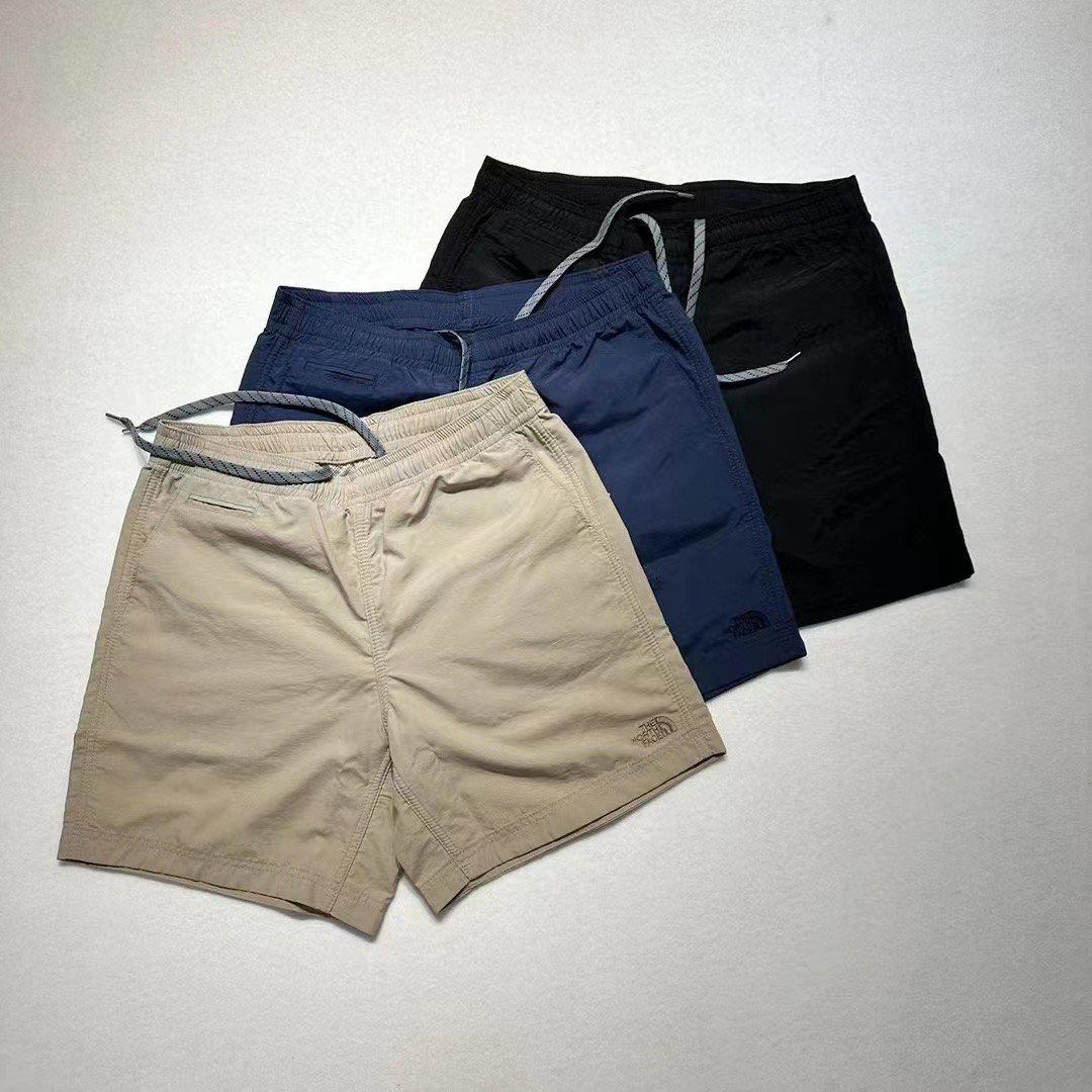 全新🇯🇵 The North Face 紫標× BEAMS Nylon Logo Shorts, 男裝, 褲 ...