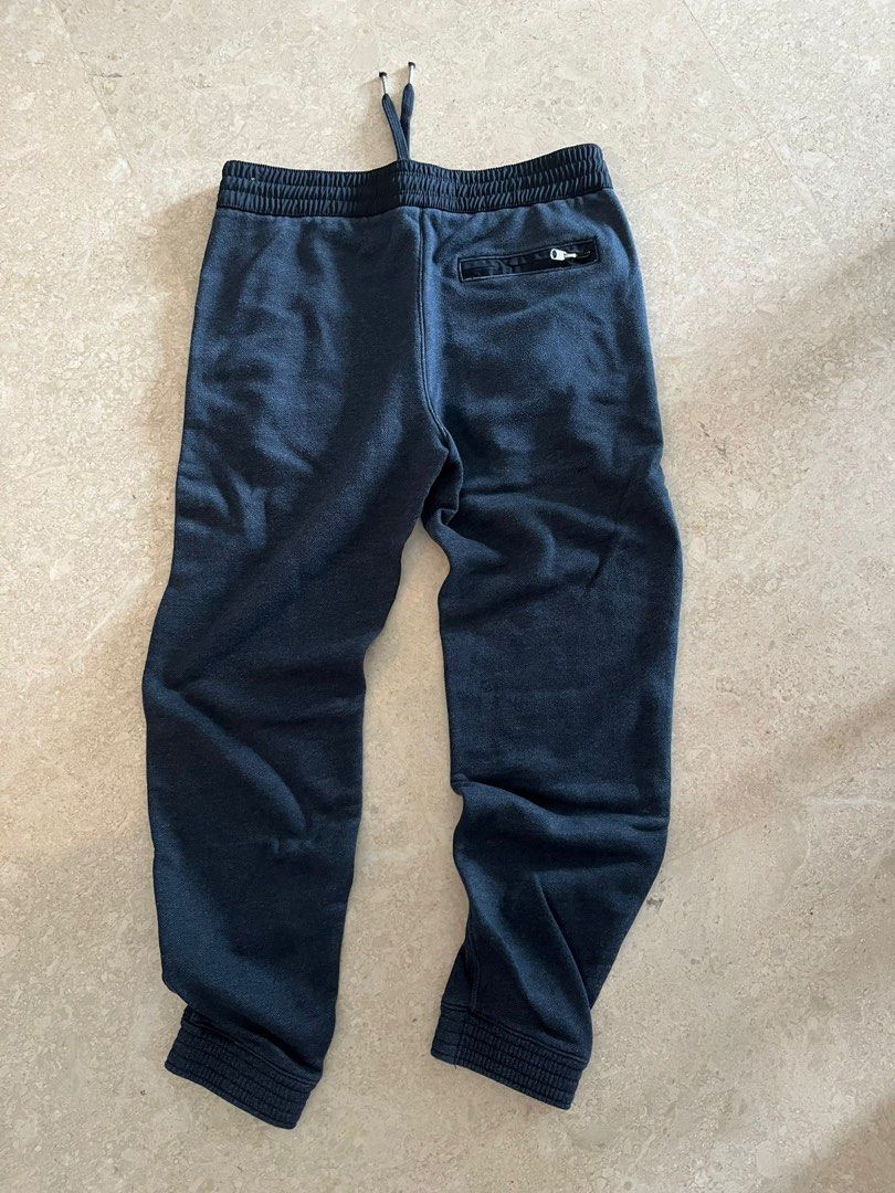 Abercrombie Jogger., Men's Fashion, Bottoms, Joggers on Carousell