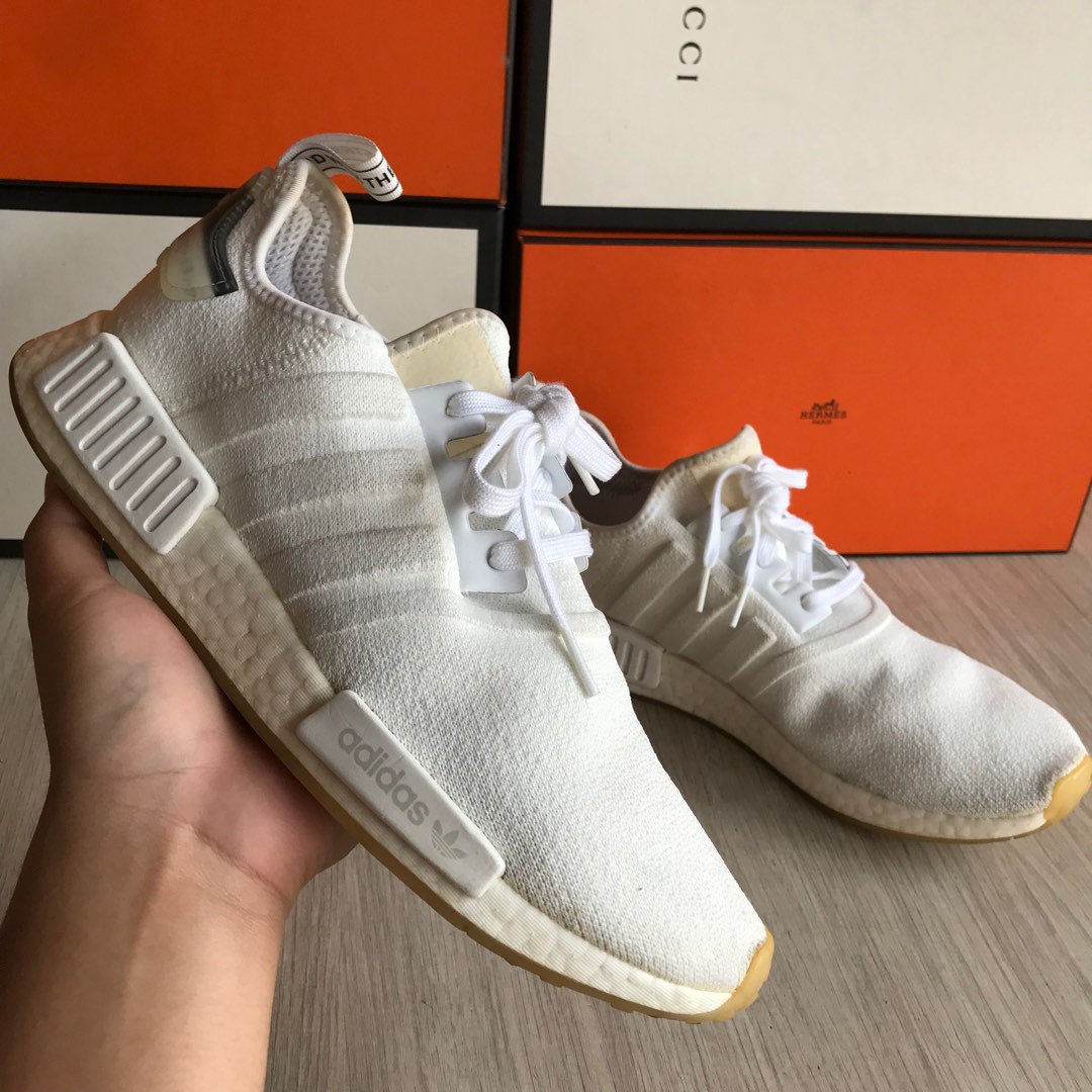 Adidas Authentic NMD R1 Triple white 2 size 44 2 3 Fesyen Pria
