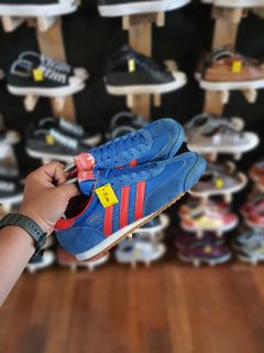 (Category: ) located in . Submitted by my_sneakerghost (Listing ID 1229152322, Image 1). Description: .