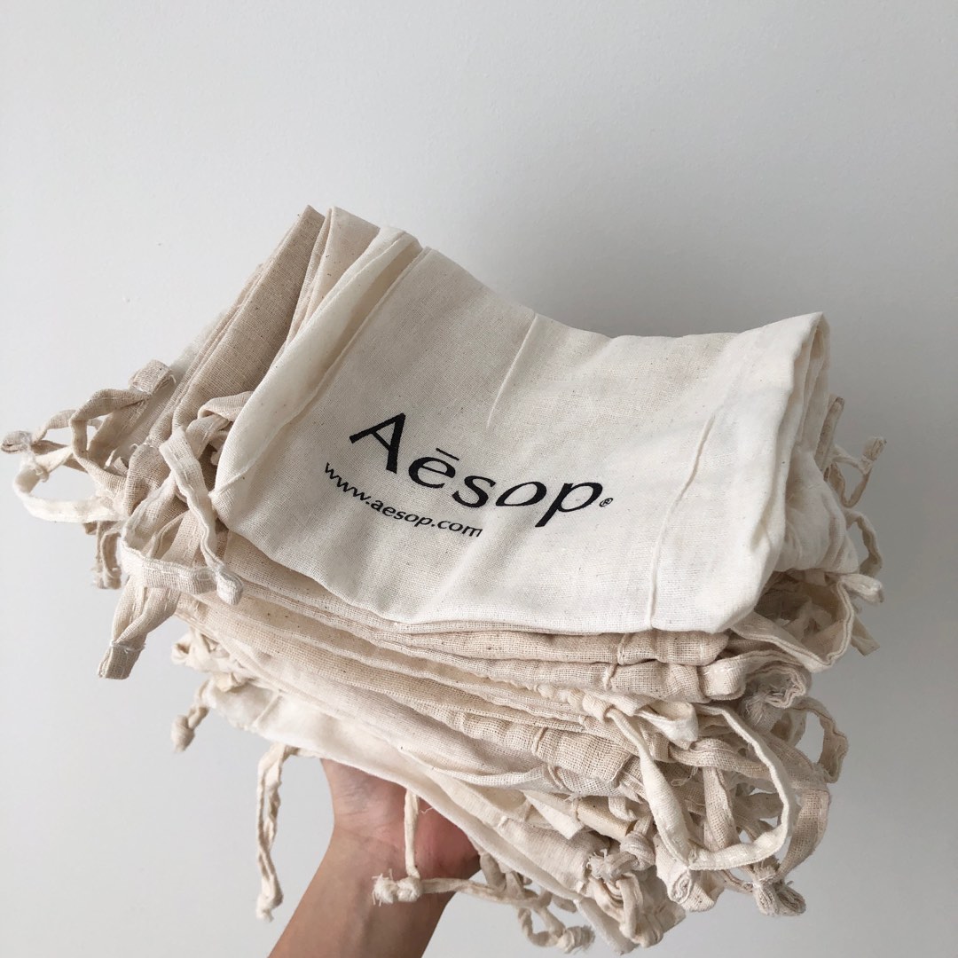 Aesop pouch | 포장 아이디어, 제품 포장, 스티커 벽지