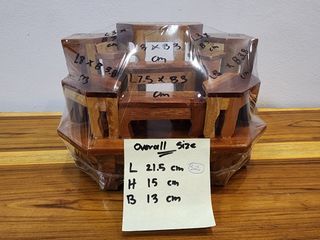 Amulet / Buchar Stand (Teak Wood)