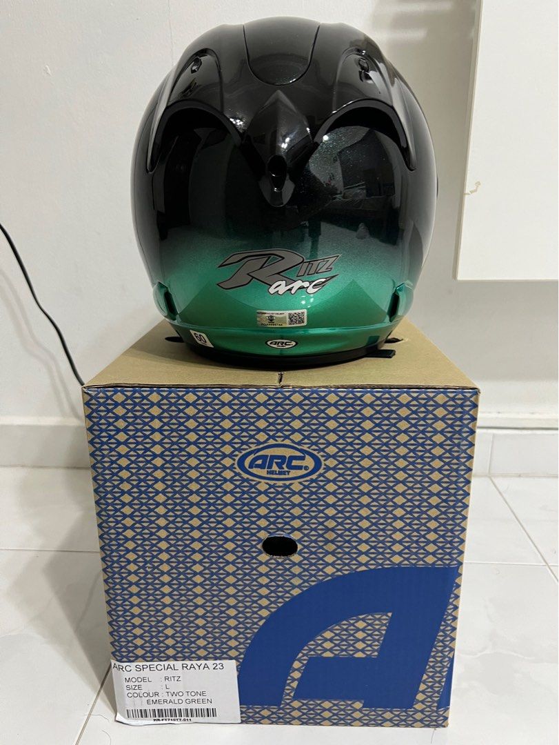 Emerald green discount motorcycle helmet