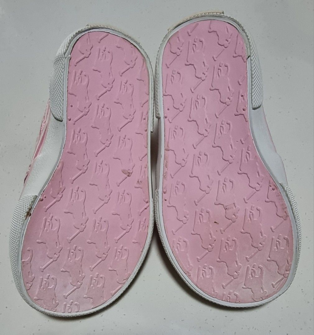 Ralph lauren deals baby shoes pink