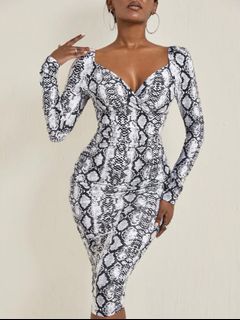 (Category: ) located in . Submitted by 1908.preloveddashdoll (Listing ID 1229136655, Image 1). Description: .