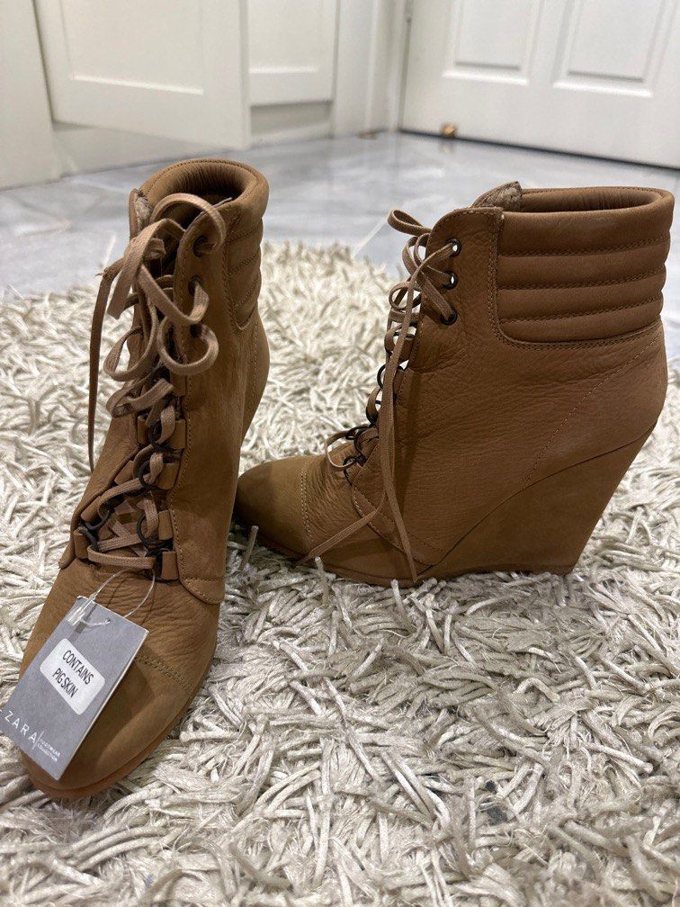 Boots pig skin