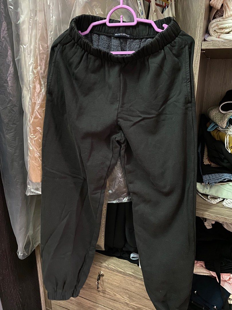 Brandy Melville Rosa Sweatpants Women s Fashion Bottoms Jeans
