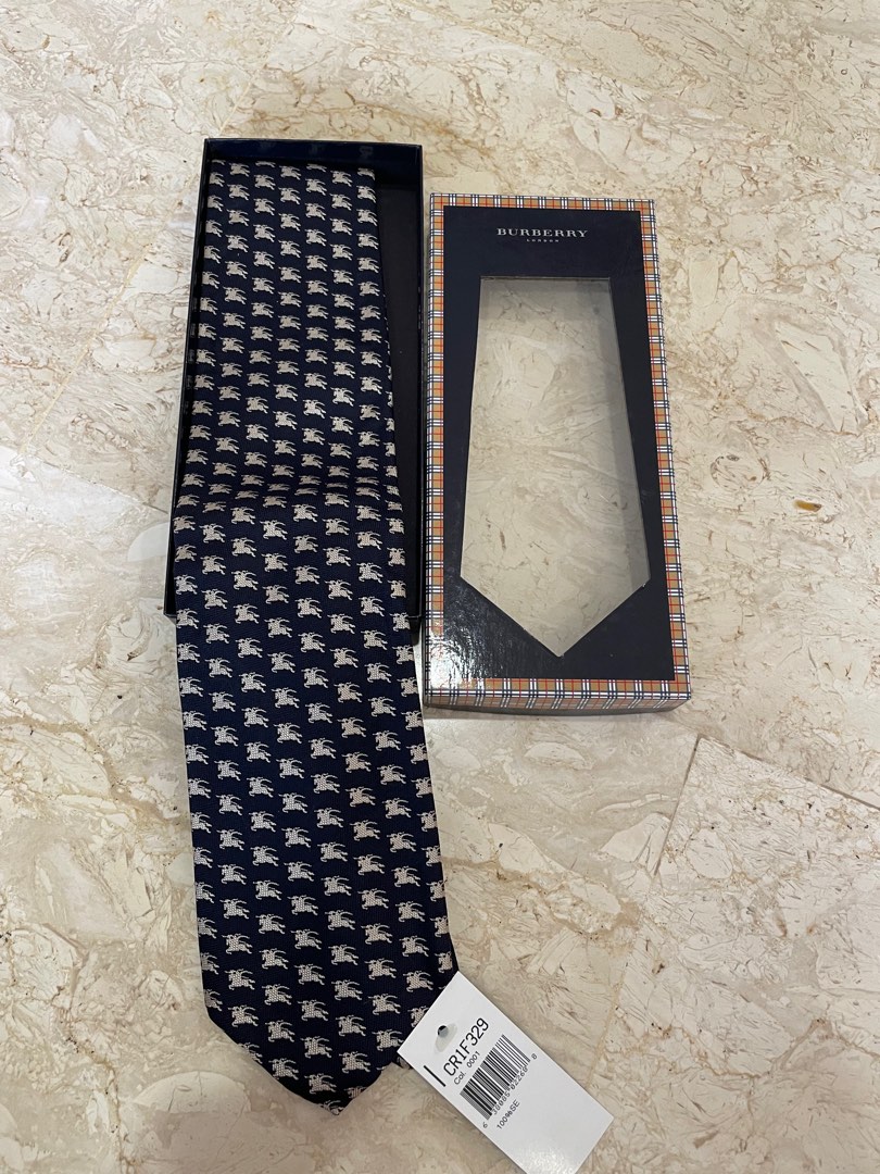 navy burberry tie