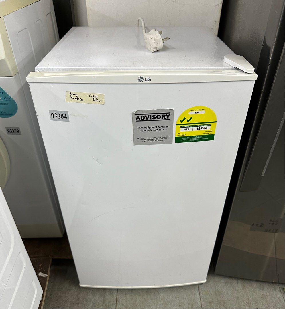 BUY NOW! LG 90L Mini Bar Fridge GL131SQW (93304), TV & Home Appliances