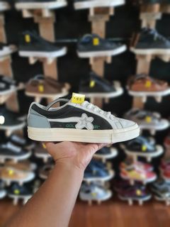 (Category: ) located in . Submitted by my_sneakerghost (Listing ID 1229134345, Image 1). Description: .