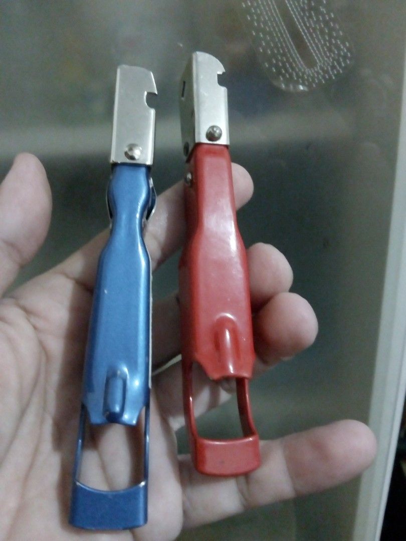 Can Opener Package (Category: Other Kitchenware & Tableware) located in Carmona. Submitted by rpute (Listing ID 1229260298, Image 2). Description: .