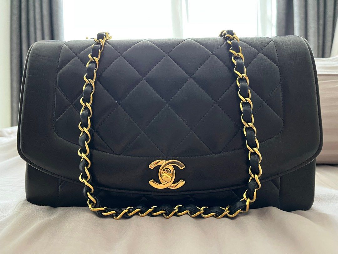Chanel diana shop flap medium