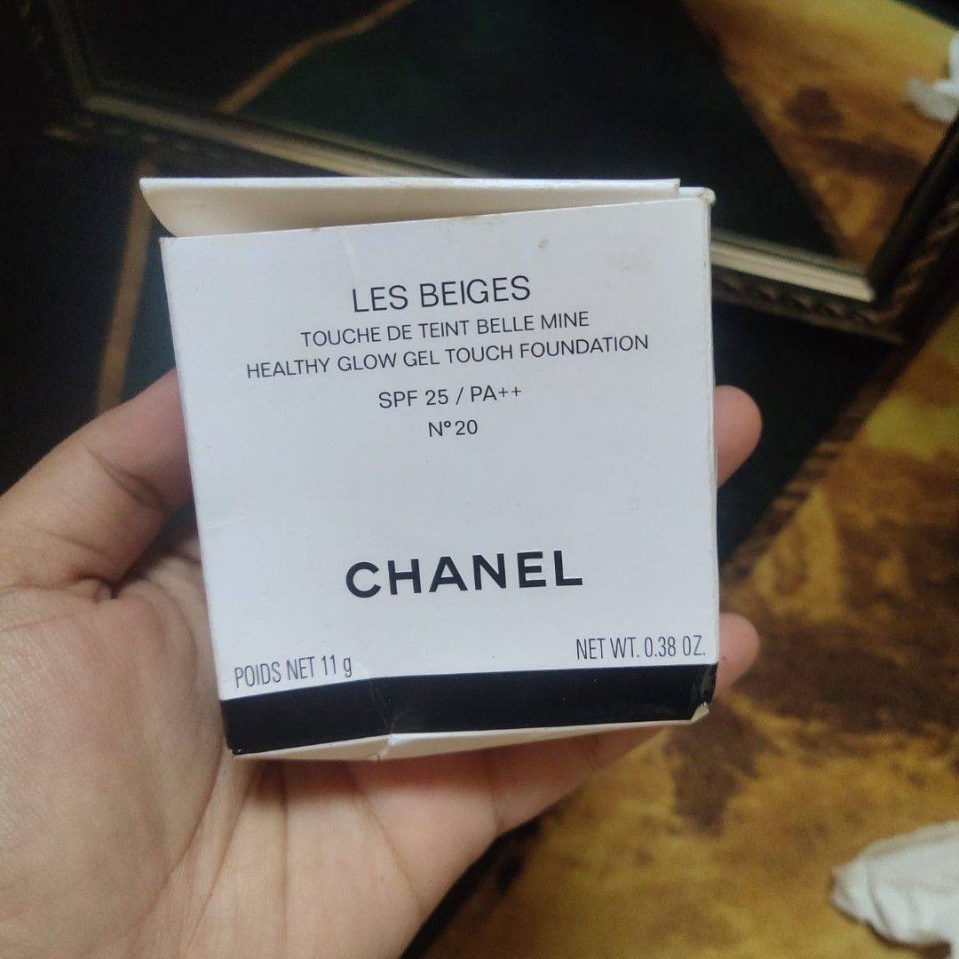Chanel les beiges healthy glow gel touch foundation spf 25