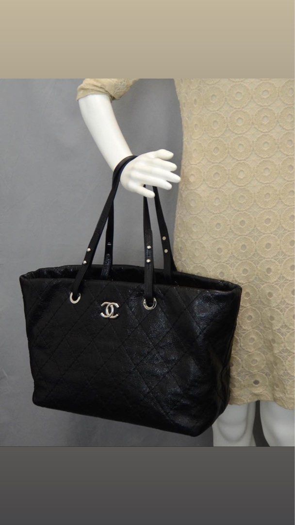 CHANEL Dark Brown Glazed Leather On the Road Tote Bag