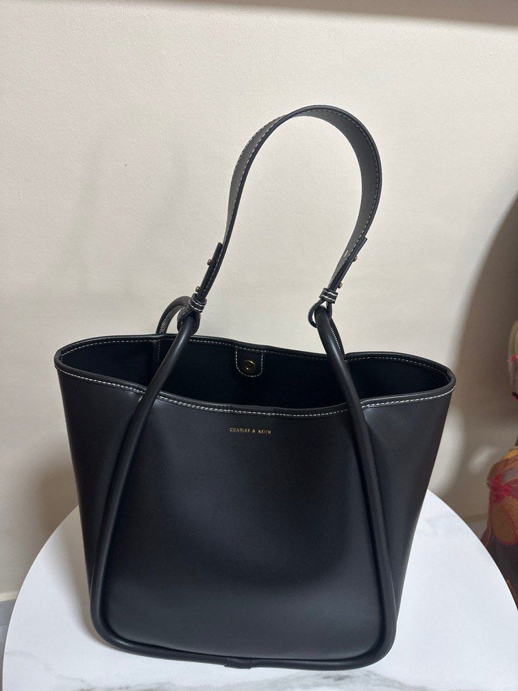 Charles and keith tote bag singapore outlet