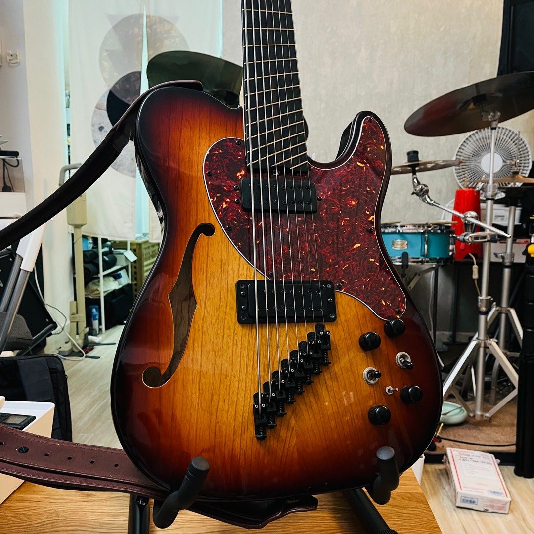 Charlie hunter hot sale 8 string