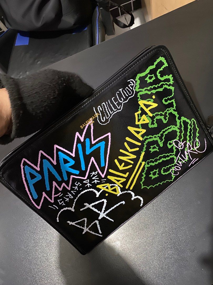 Balenciaga graffiti clutch online