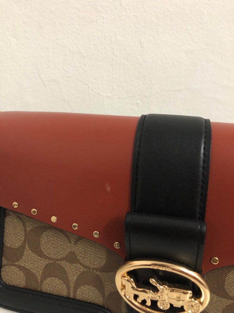 Last price ‼️ Coach shoulder bag in colorblock signature with