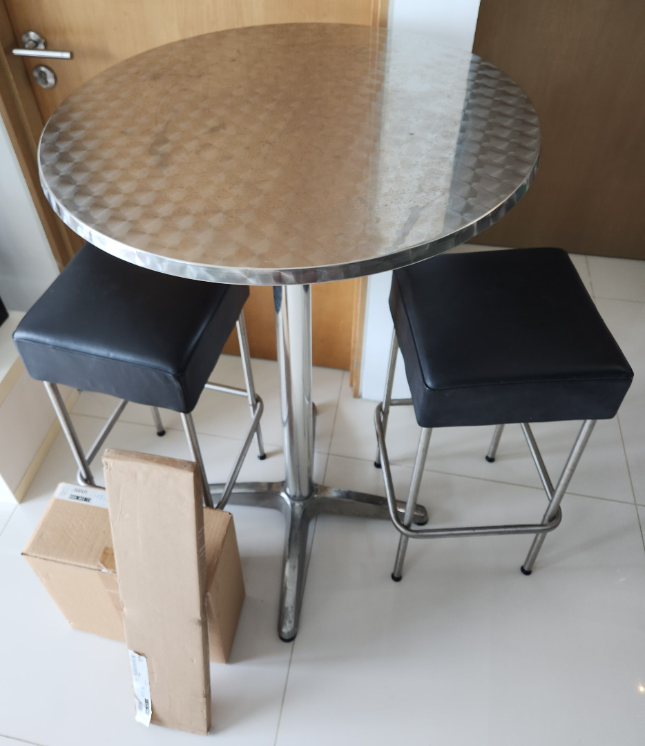 Cocktail Table with 3 bar stools (Ikea Julius), Furniture & Home Living