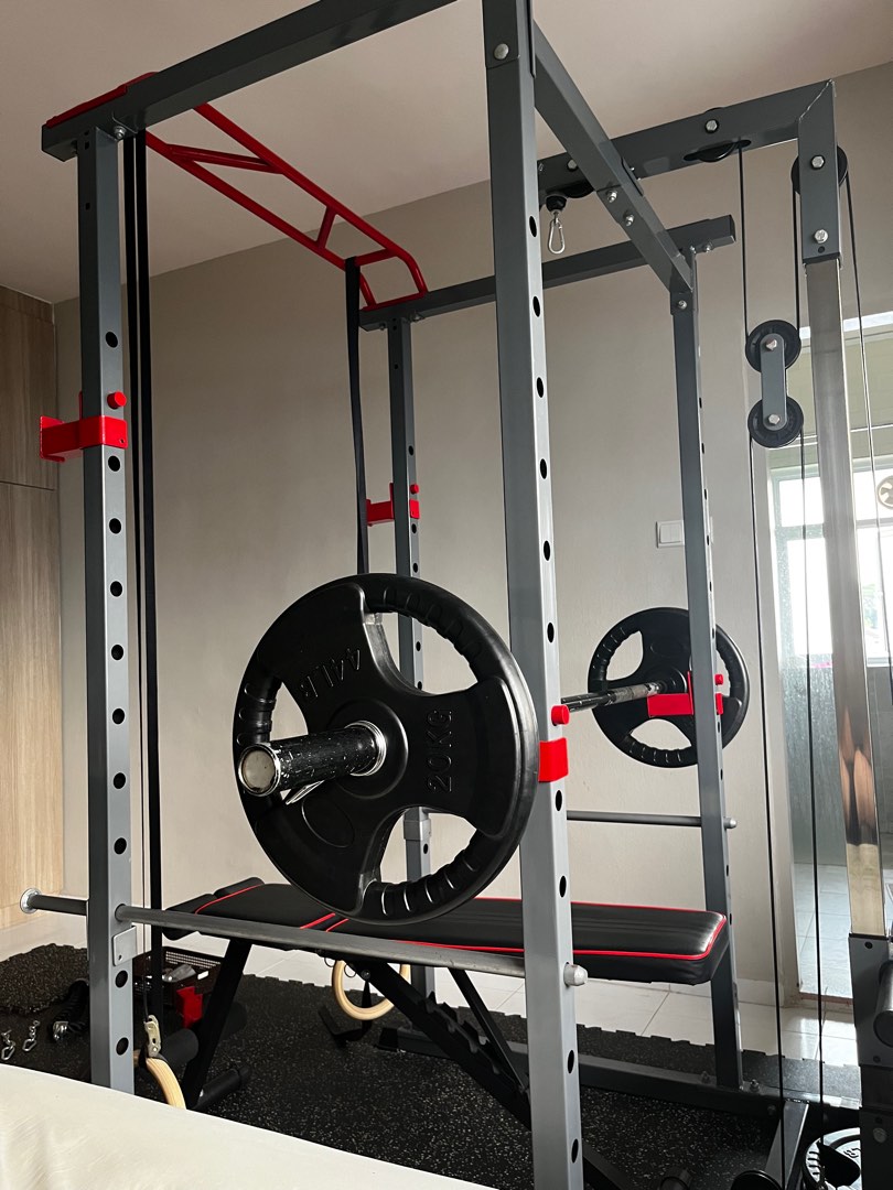 Complete home gym squat rack, Sports Equipment, Exercise & Fitness