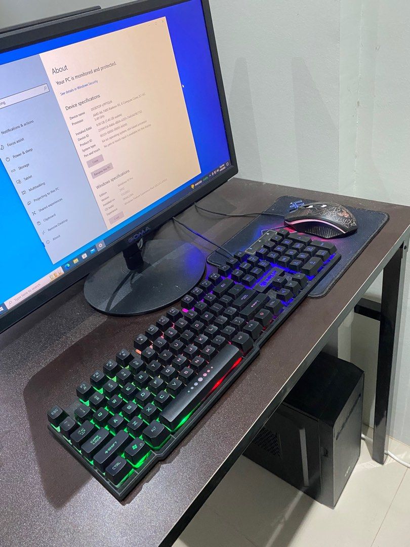 Complete Set Up PC with FREE Table LIKE NEW (Category: Desktops) located in Malabon City. Submitted by shopifestph (Listing ID 1229262080, Image 1). Description: Like new. Barely Used. Please see pics for the specs 9.5k each set Buy 2 for only 18k, SAVE 1k.