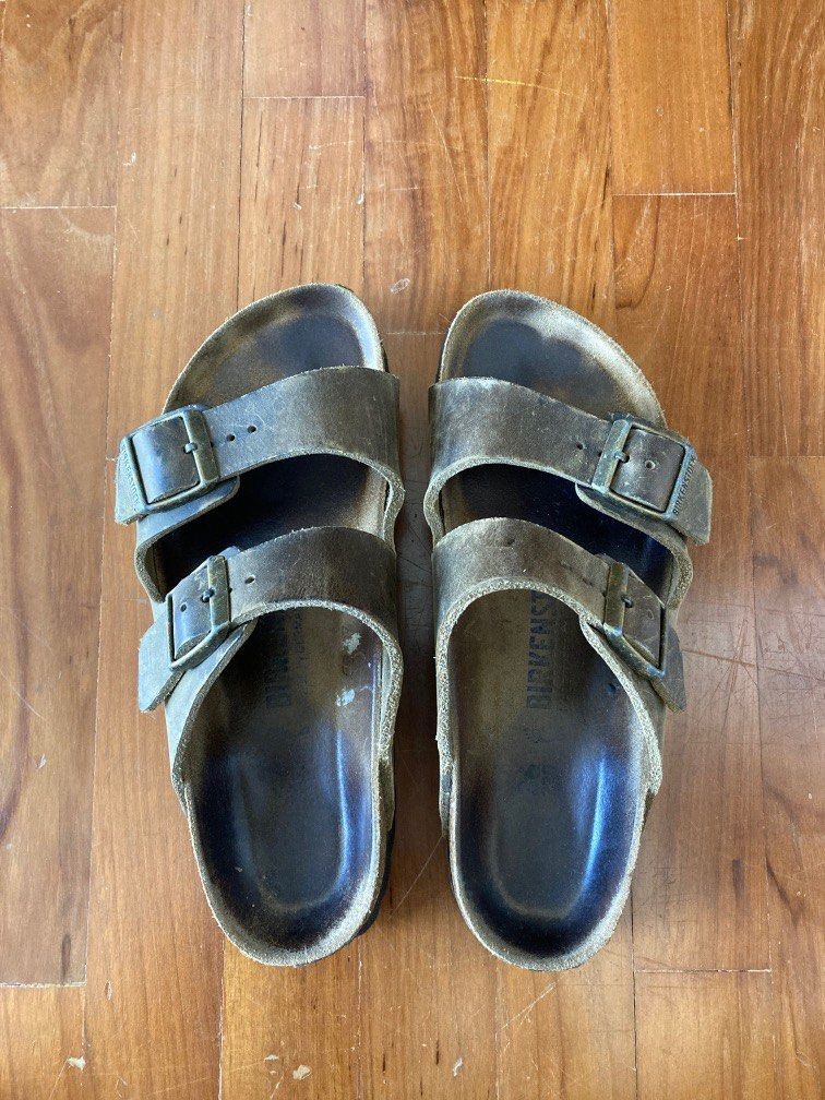 Hunter sales green birkenstocks