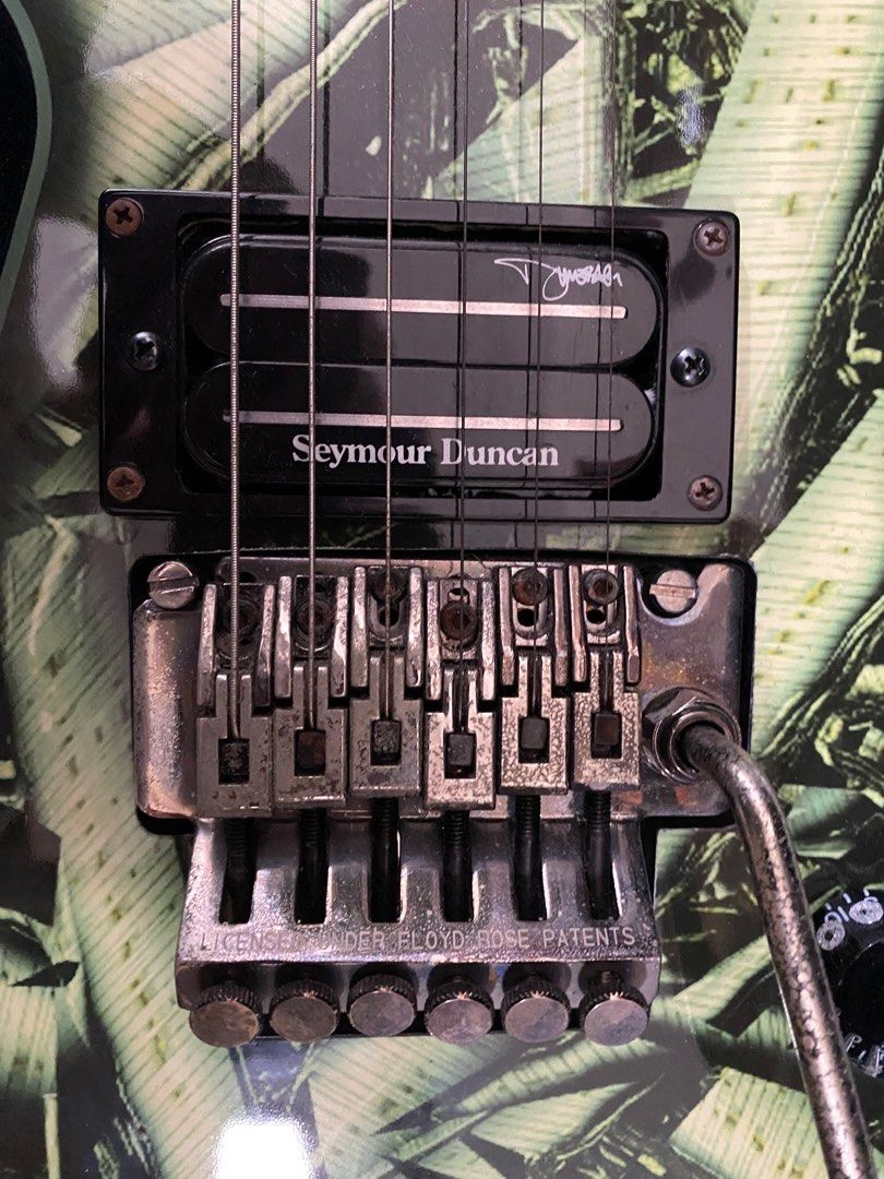 Dean Dimebag Razorback, 興趣及遊戲, 音樂、樂器 & 配件, 樂器 - Carousell