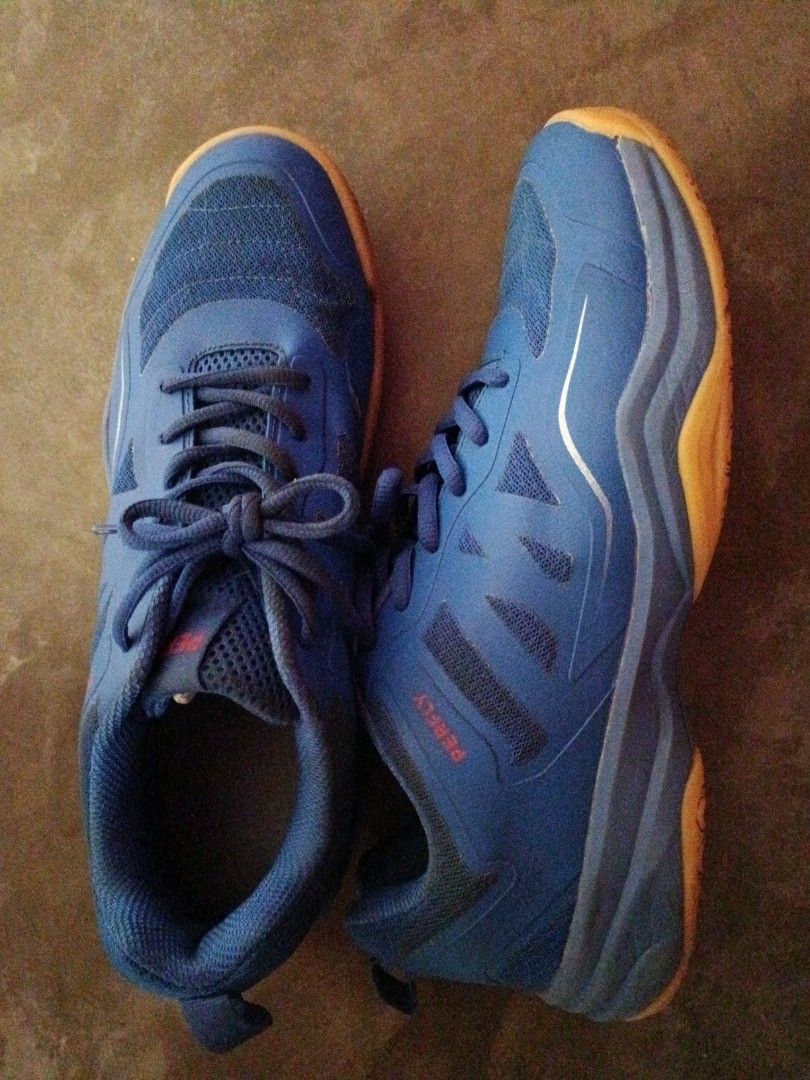 Asics jcube store