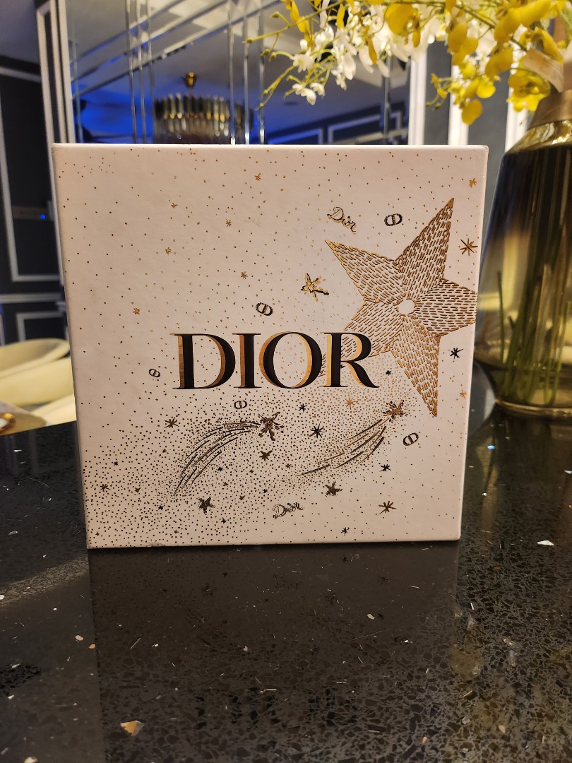 DIOR BOX, Luxury, Accessories on Carousell