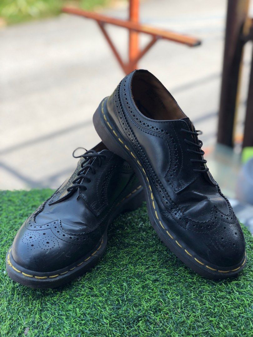 Dr martens wingtip black outlet