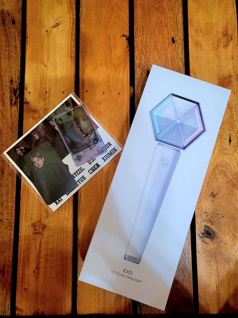 EXO LIGHTSTICK [ERIBONG] VERSION 3 , Hobbies & Toys, Memorabilia ...