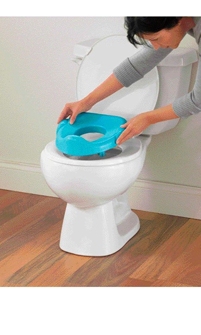 Fisherprice Potty training seat with light and sounds, Babies & Kids, Bathing & Changing