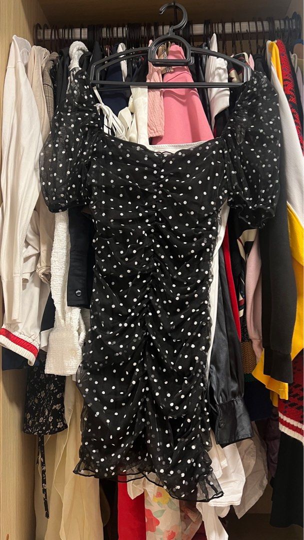 Forever 21 black ruffle dress deals