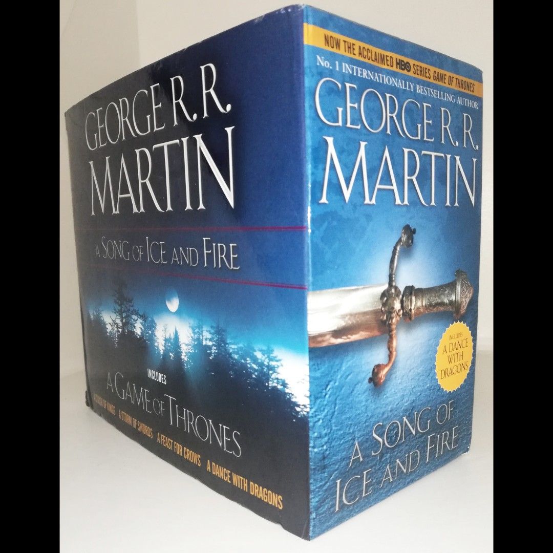 George R. R. Martin's A Game of Thrones 5-Book Boxed Set (Song of Ice and  Fire