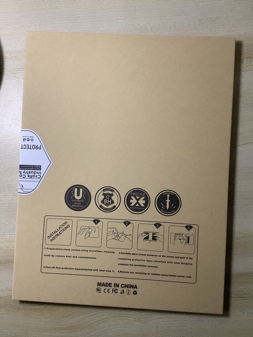 iPad screen protector (Category: Other Mobile & Gadget Accessories) located in Singapore. Submitted by yyyyle (Listing ID 1229129610, Image 2). Description: .