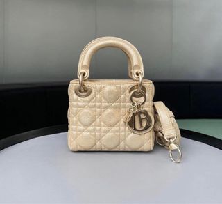 (Category: ) located in . Submitted by bagislifeshop (Listing ID 1229232307, Image 1). Description: .