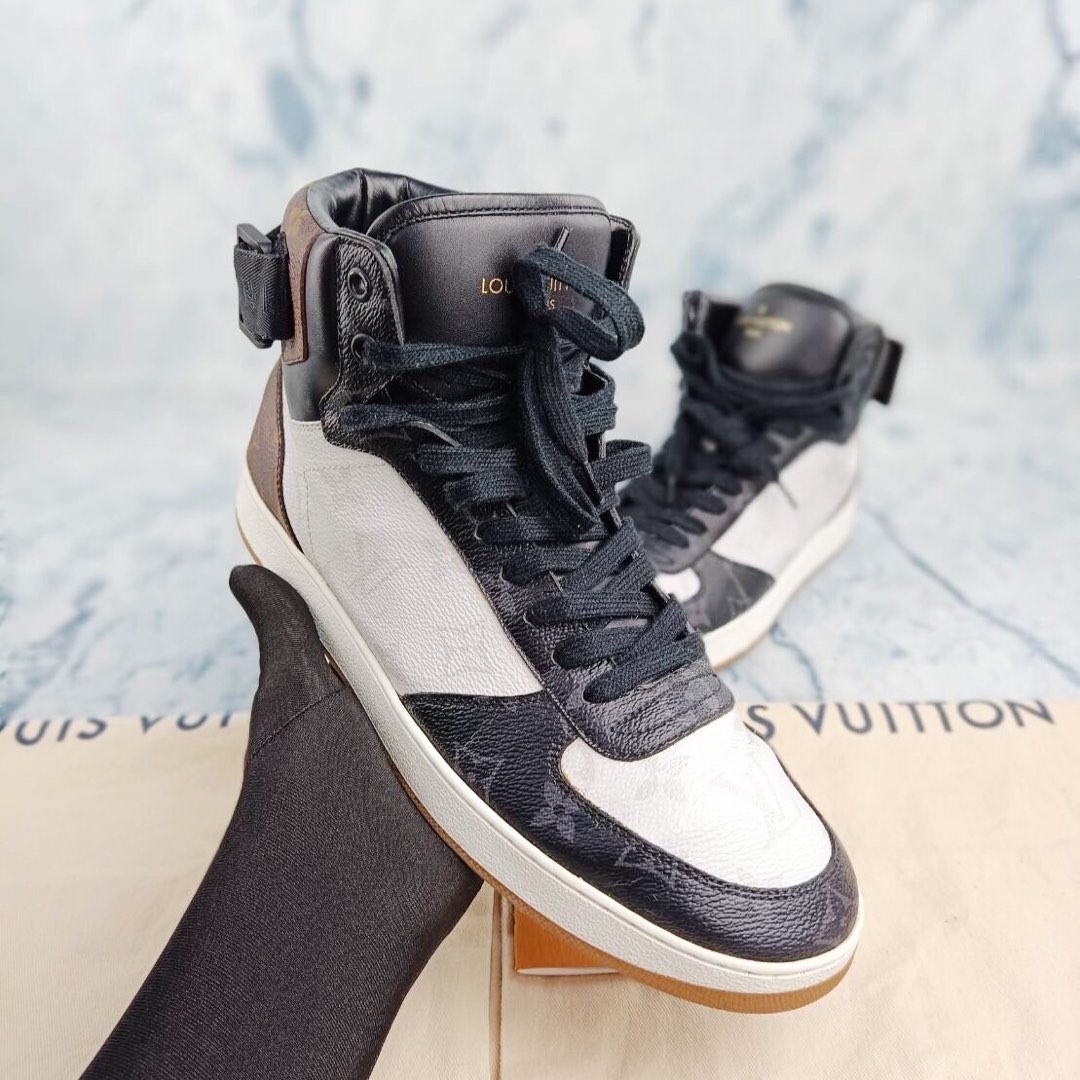 Louis Vuitton LV Rivoli Sneaker Boot Size UK 7