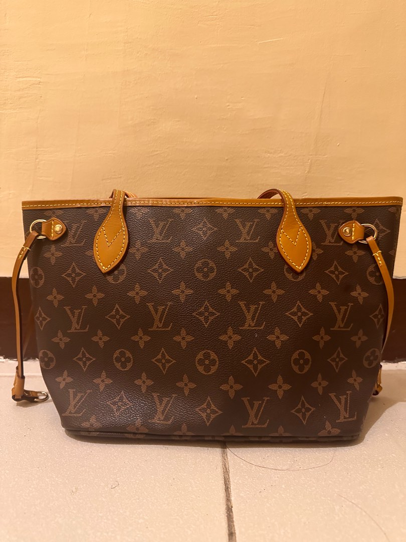 LV Tote Bag Small Class A on Carousell