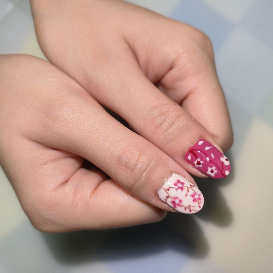 Manicure Service, Lifestyle Services, Beauty & Health Services on Carousell